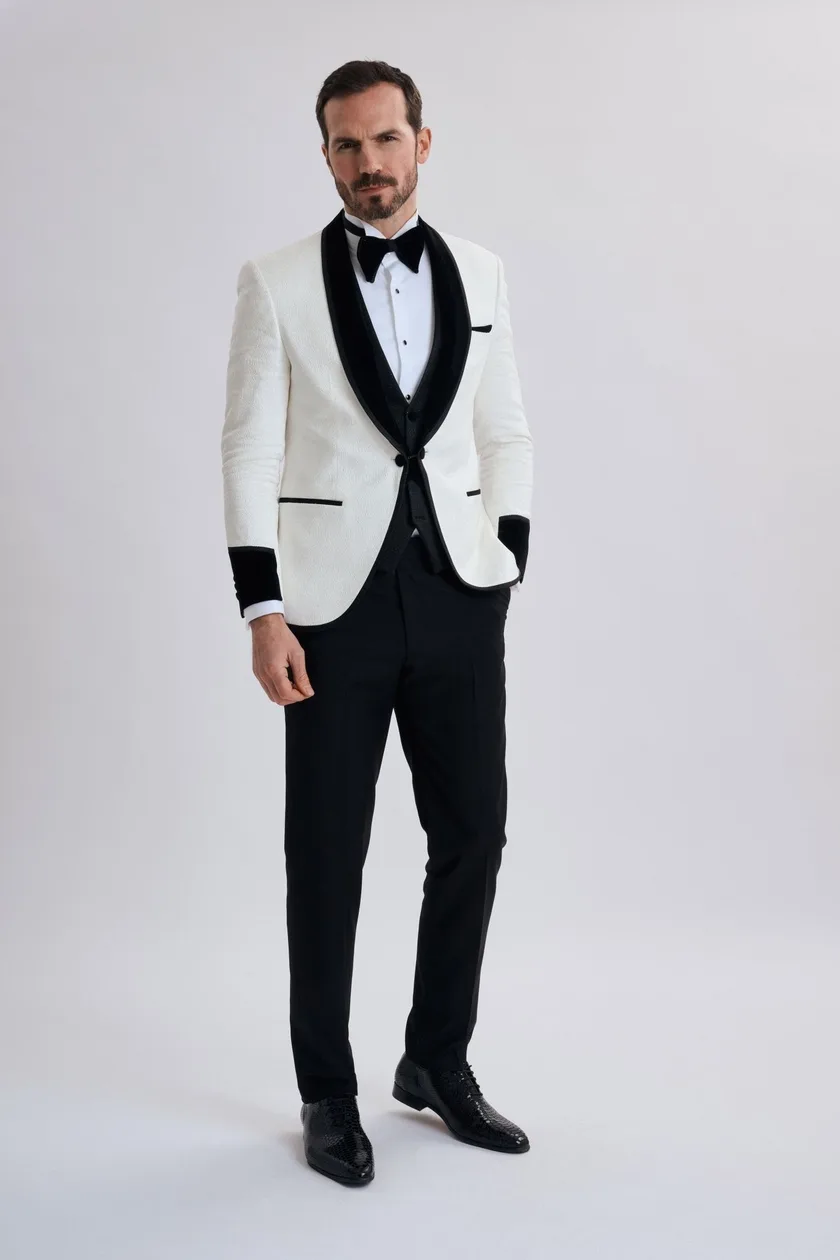 Verga 3 White Piece Tuxedo: the shop's own photo