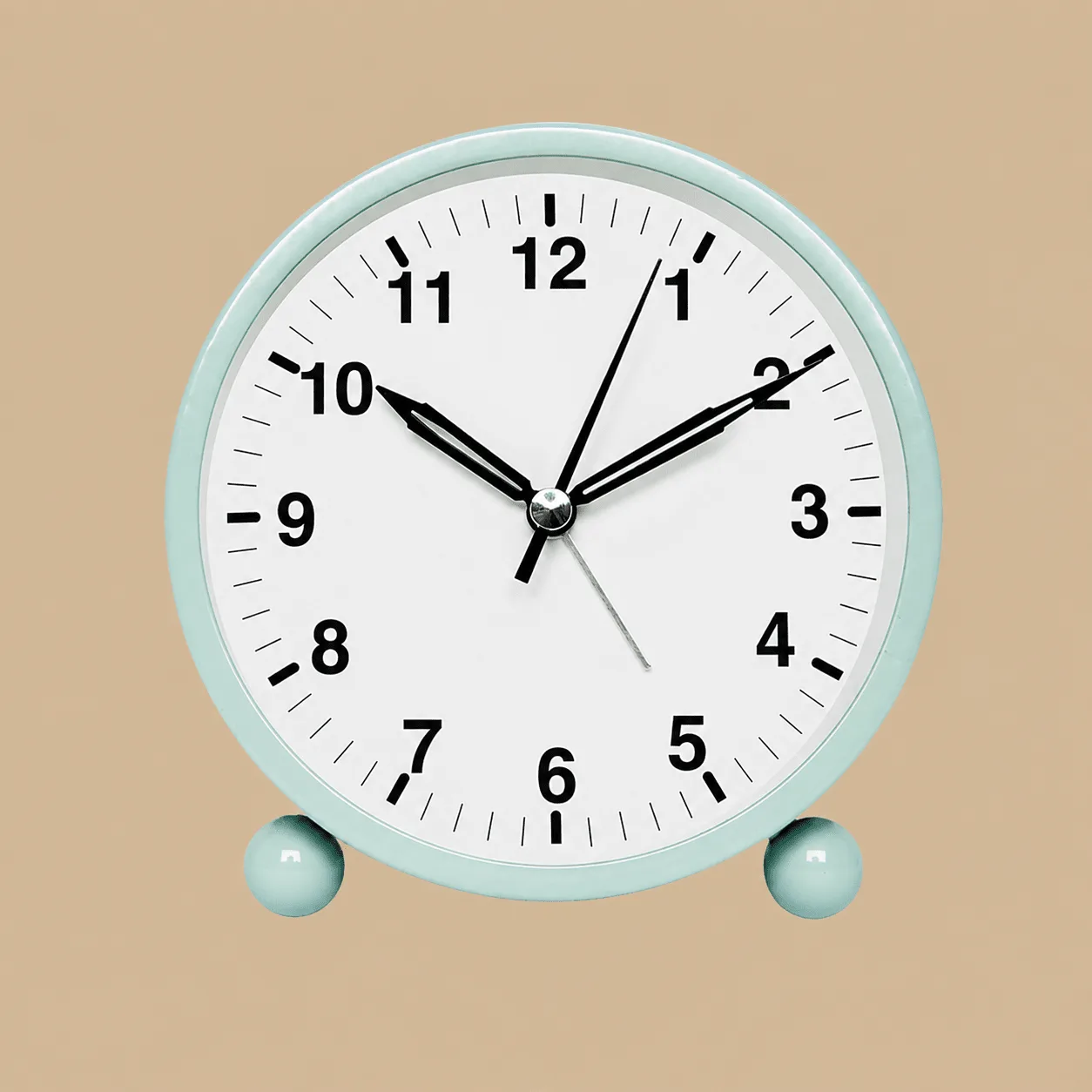 Luminous Green Silent Alarm Clock: the shop's own photo