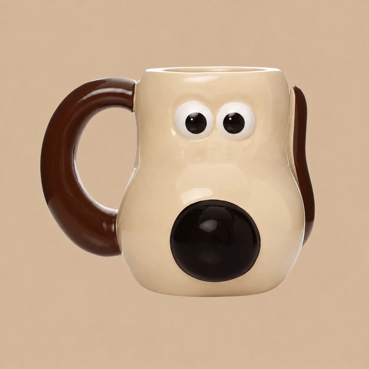 Wallace & Gromit Gromit Shaped Mug: the shop's own photo