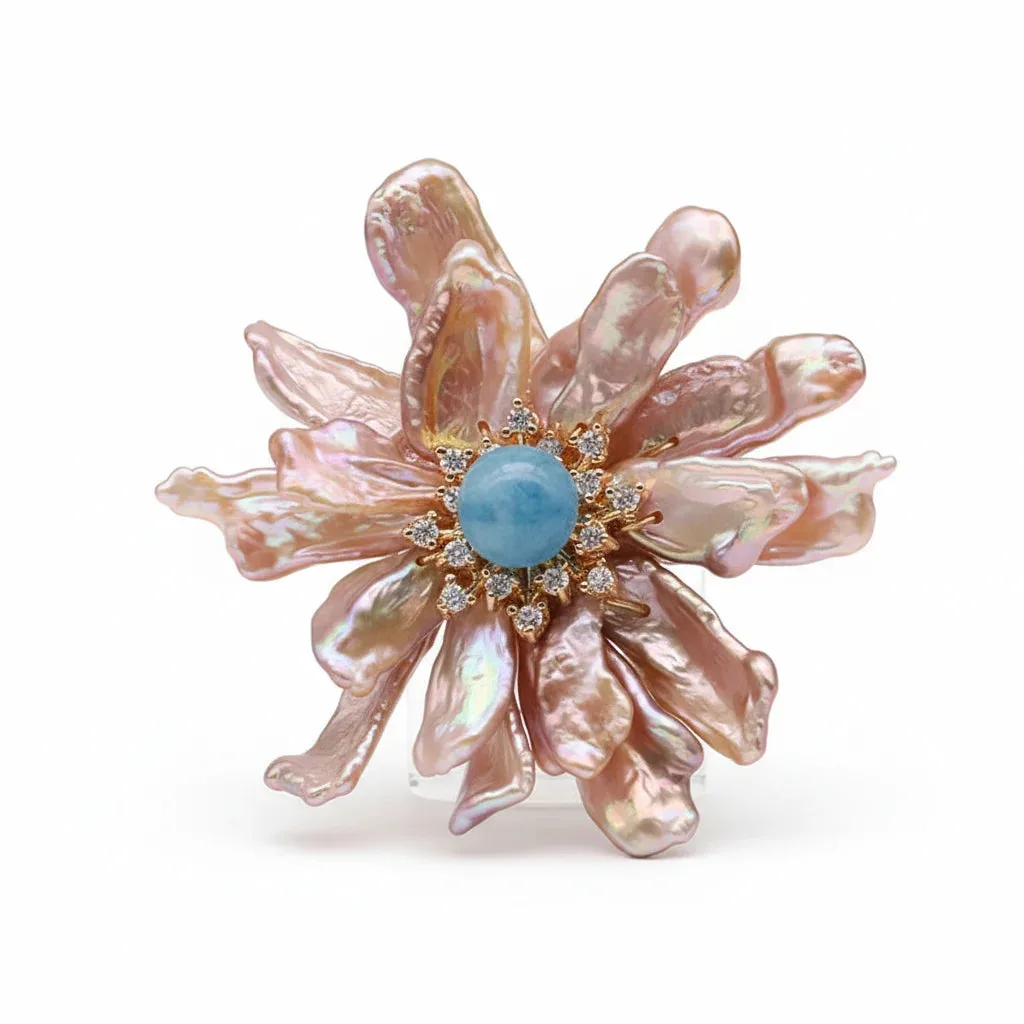 Baroque Pearls Daisy Brooch: the shop's own photo