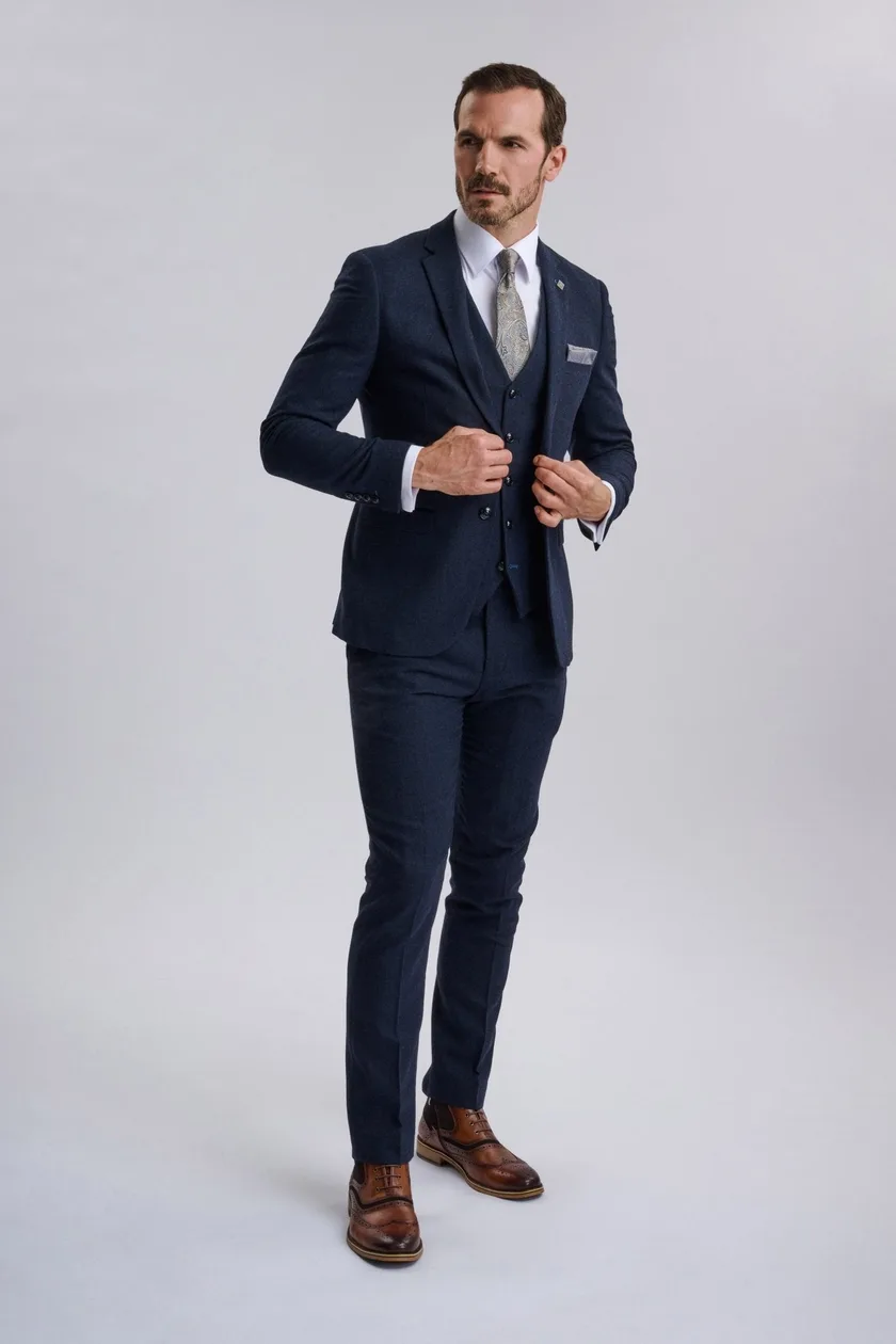 Oscar Navy Tweed Three Piece Suit: the shop's own photo