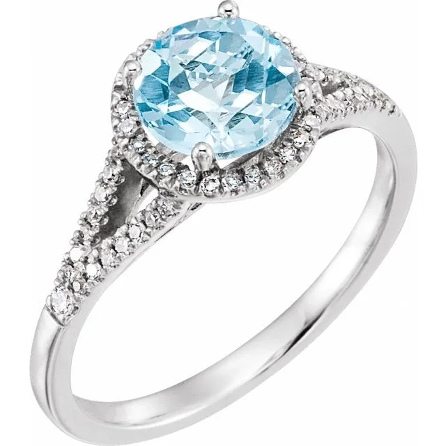 Round Sky Blue Topaz Halo Ring with Diamond Accents in White Gold - 18k Yellow Gold / 1.70 Carat / Lab-Grown-AAA: the shop's own photo