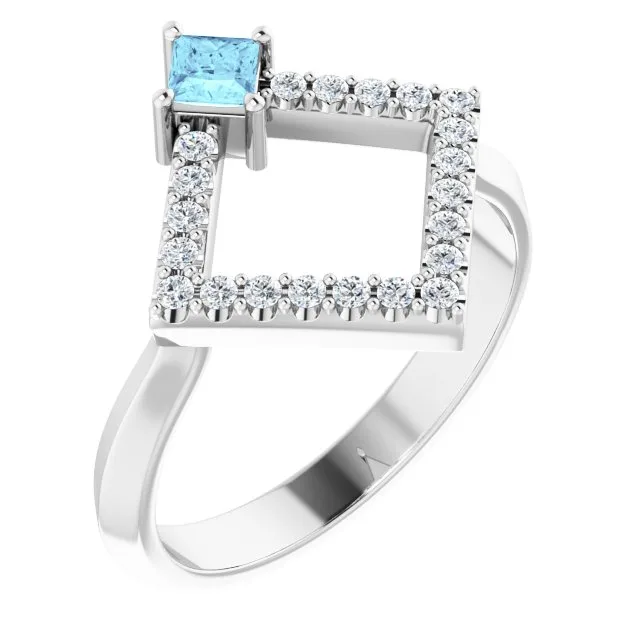 Square Aquamarine Accented Ring with Diamond Accents in White Gold - 18k Yellow Gold / 2.50 Carat / Lab-Grown-AAA: the shop's own photo