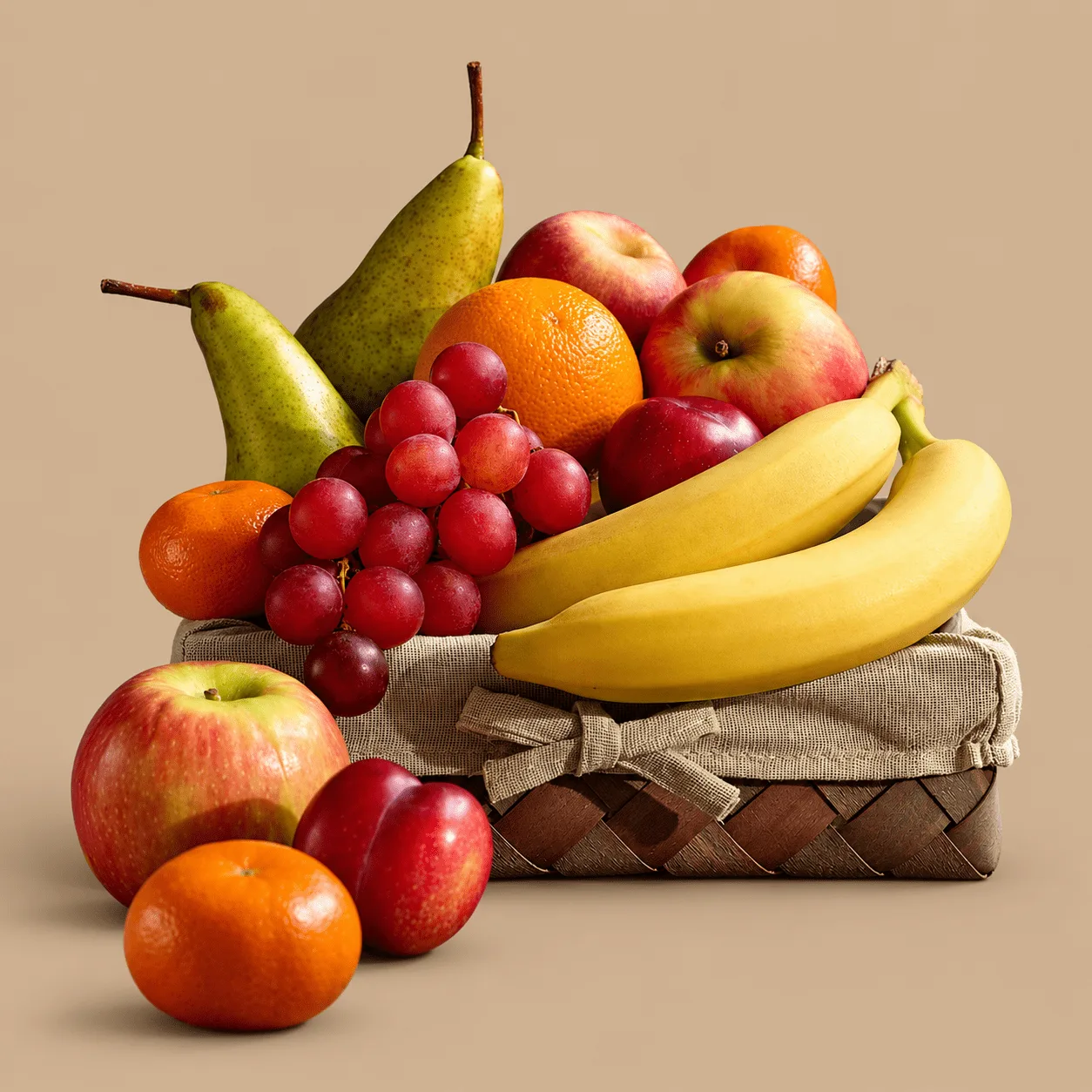 Small Fresh Fruit Basket: the shop's own photo