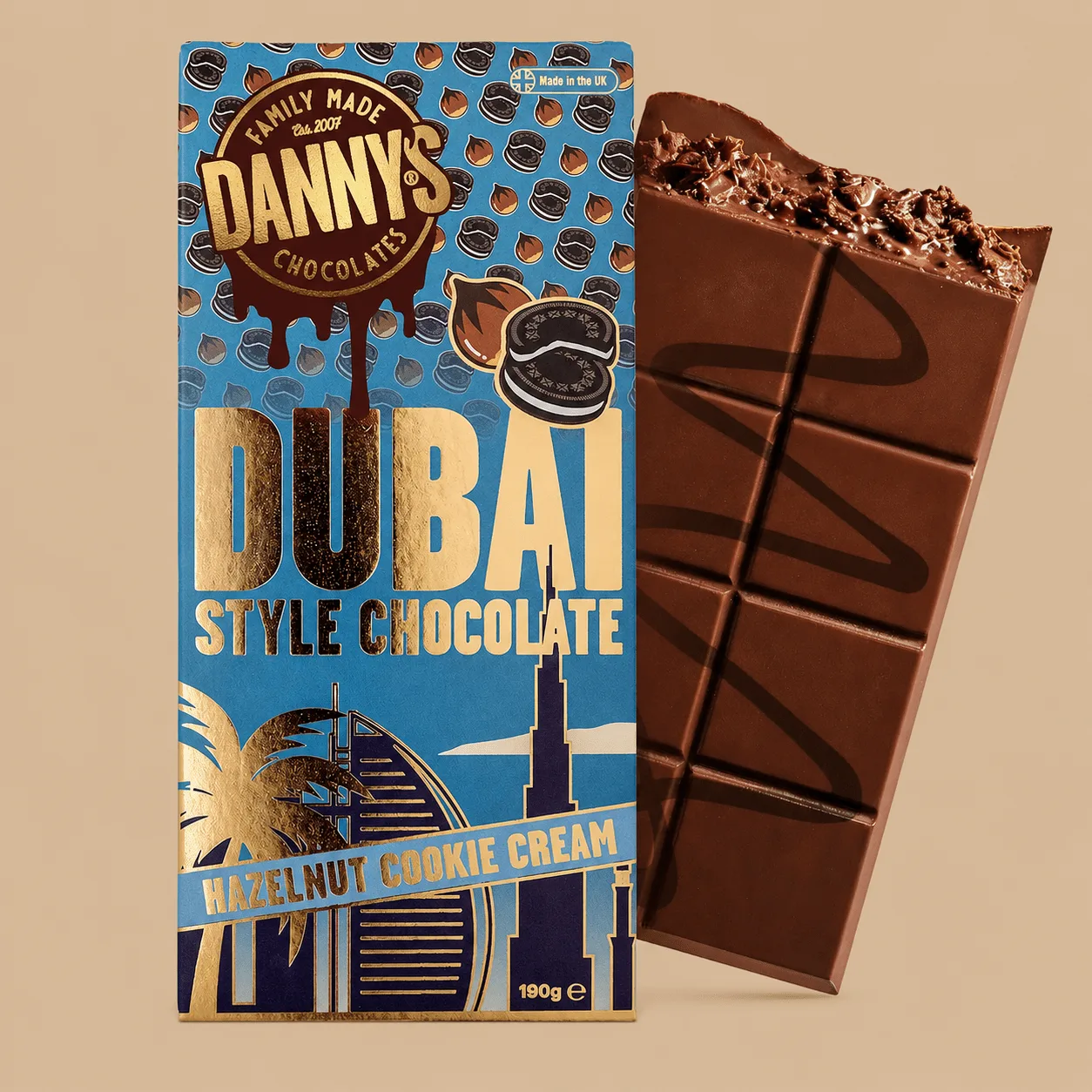 Danny's Dubai Hazelnut Cookie Cream Bar: the shop's own photo