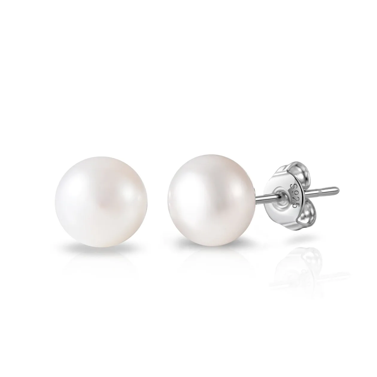 Sterling Silver Stud Earrings - Pearl: the shop's own photo
