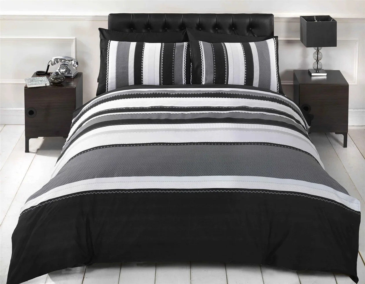 Detroit Duvet Cover Set - Grey / Double: the shop's own photo