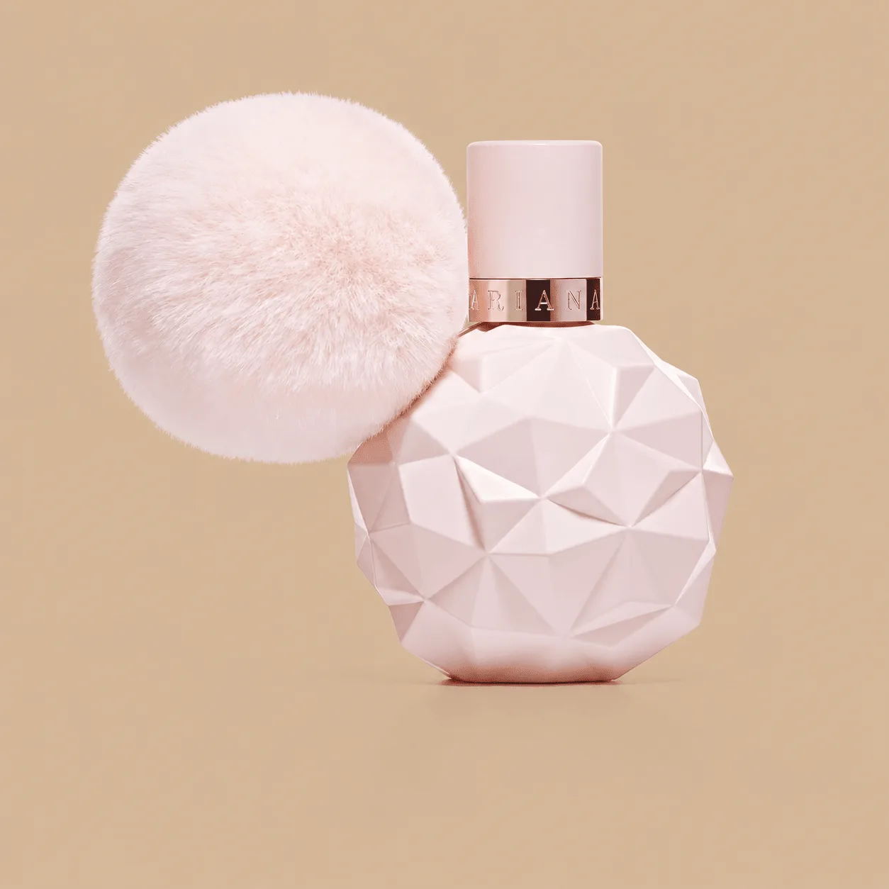 Ariana Grande Sweet Like Candy: the shop's own photo