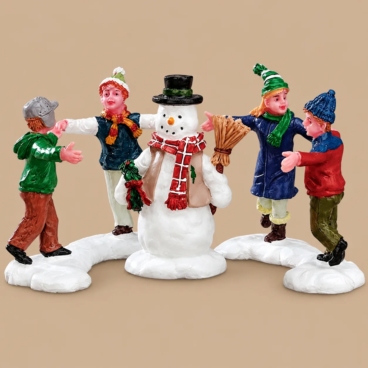 Lemax Christmas Village Ring Around The Snowman: the shop's own photo