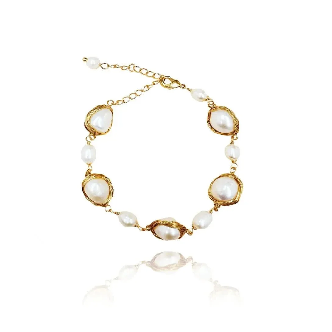 Gold Plated Silver Pearl Bracelet: the shop's own photo