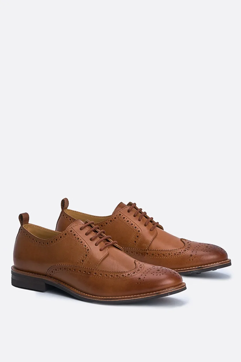 Lorenzo Tan Shoes: the shop's own photo