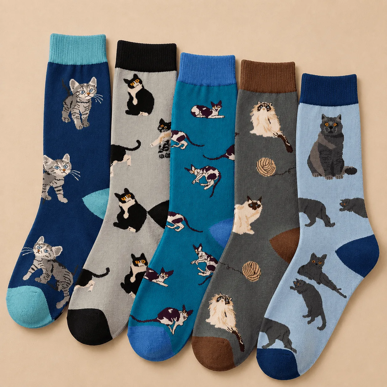 Cat Novelty Crew Socks: the shop's own photo