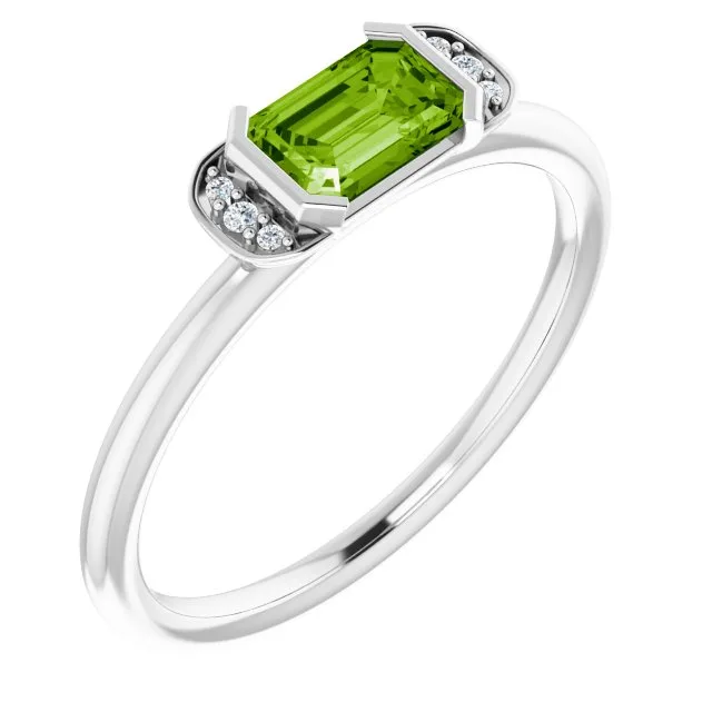 Emerald Peridot Stackable Ring with Diamond Accents in White Gold - 18k Yellow Gold / 1.50 Carat / Lab-Grown-AAA: the shop's own photo