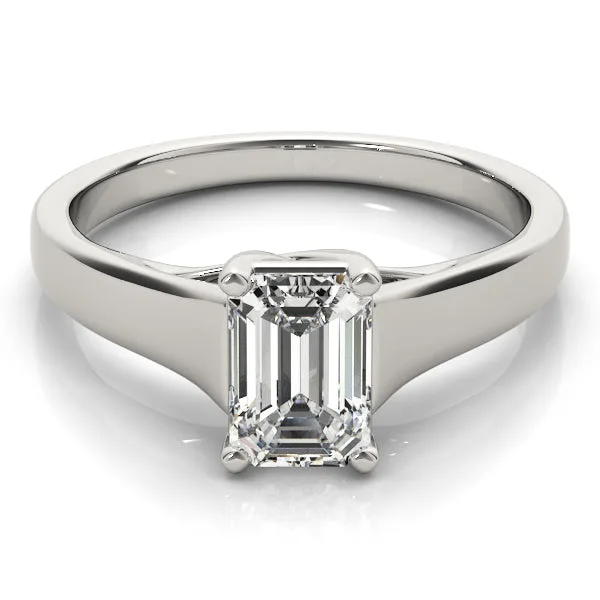 IGI Lab-Grown Emerald Cut D-VVS Diamond Classic Four-Prong Solitaire Engagement Ring. - 18k Yellow Gold / 0.50 Carat: the shop's own photo