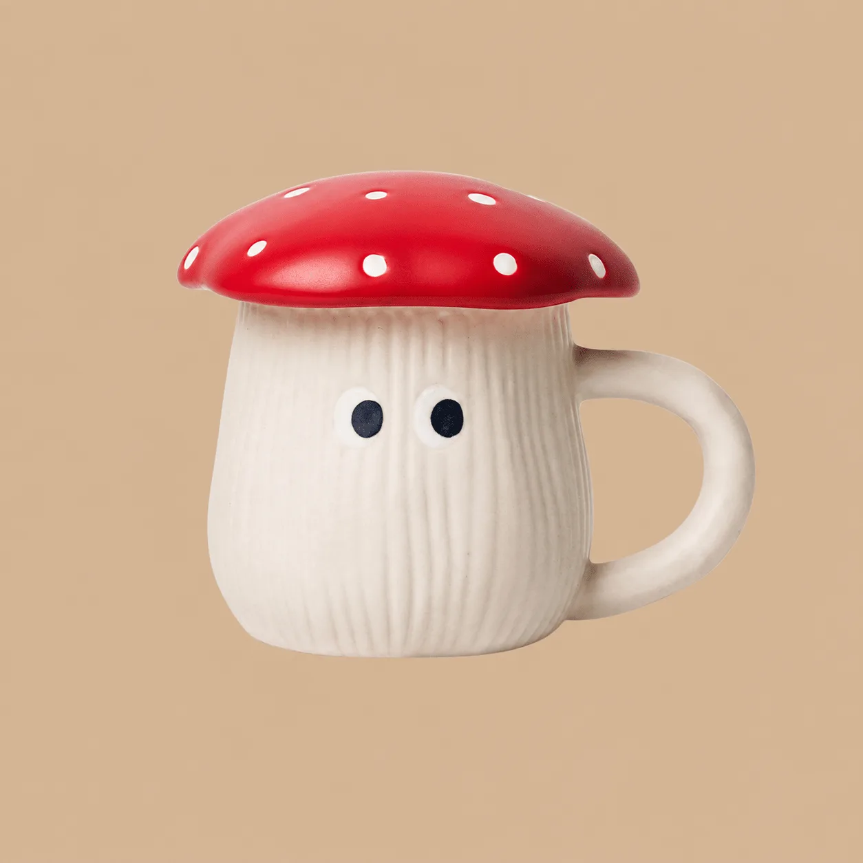 Cute Mushroom Mug with Lid: the shop's own photo