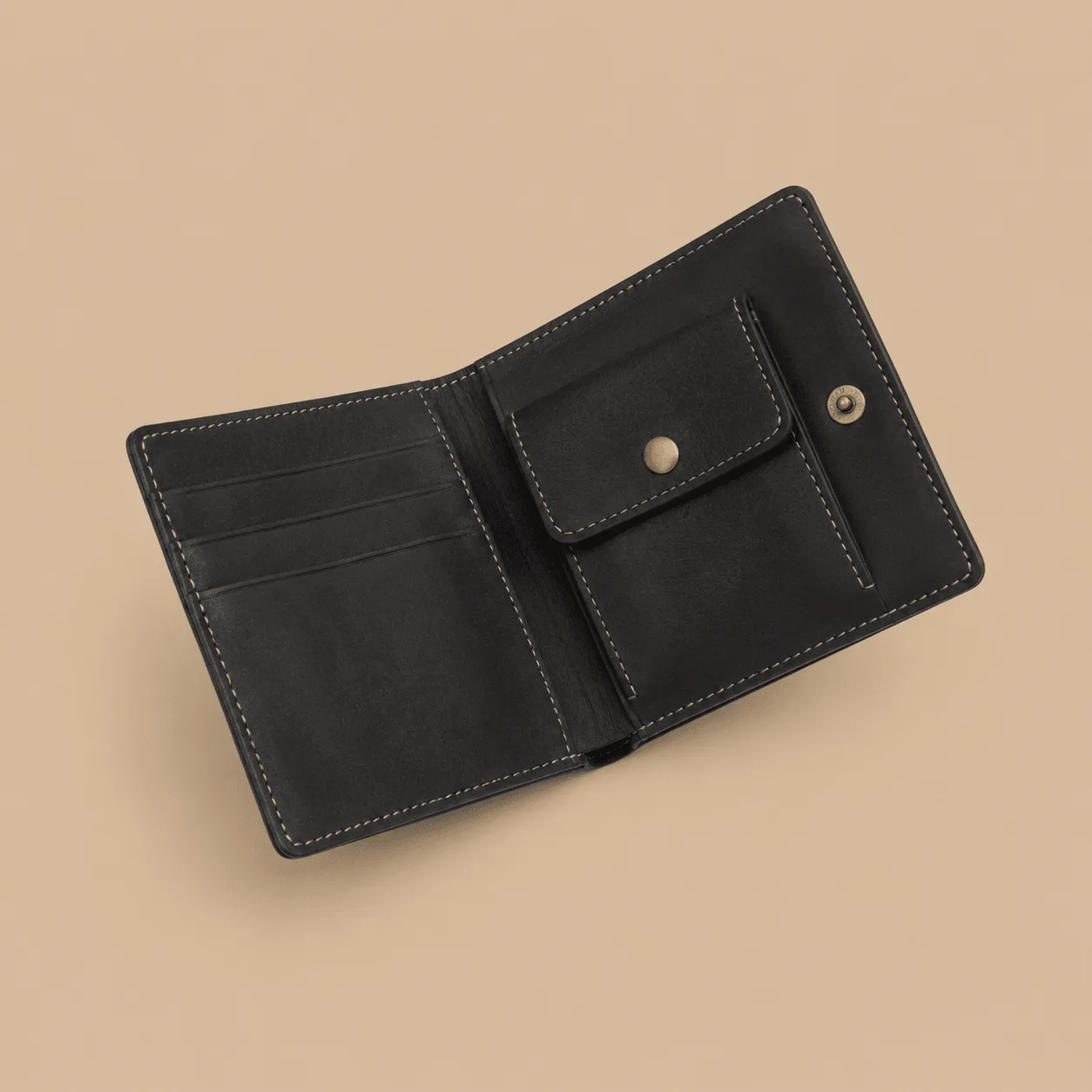Willys Wallets Hunter Leather Wallet: the shop's own photo