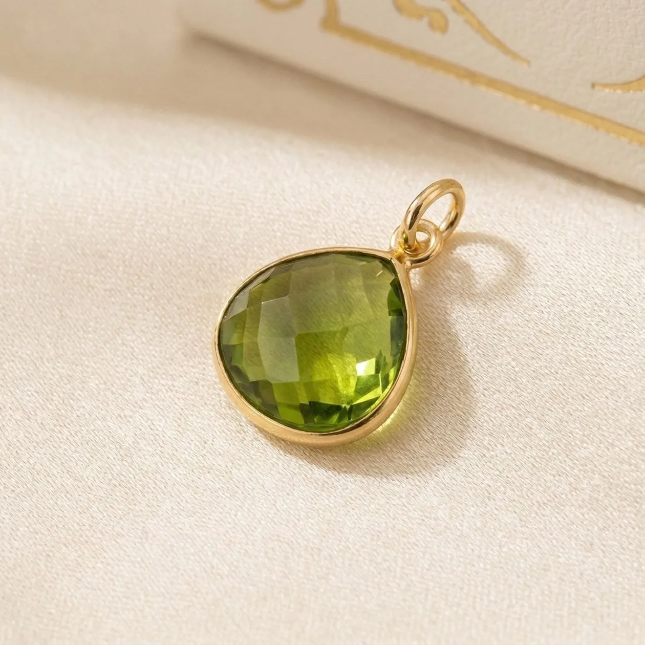 Gold Vermeil Shiny Peridot August Birthstone Pendant: the shop's own photo