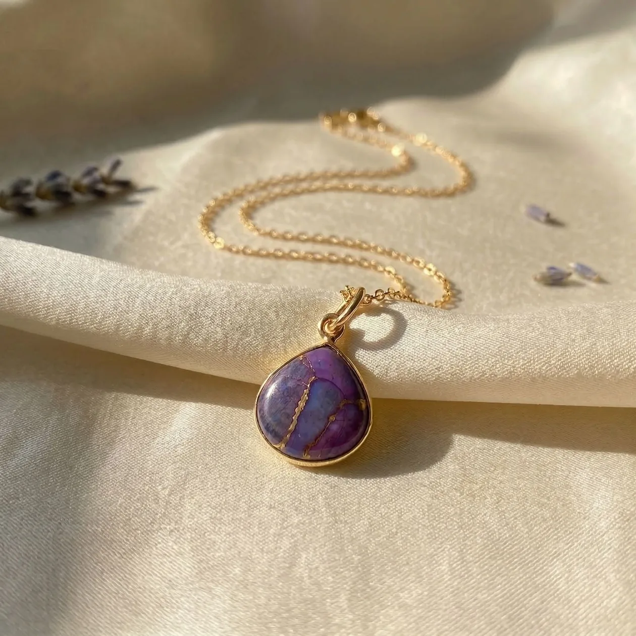 18ct Gold Vermeil Amethyst Pendant Necklace: the shop's own photo