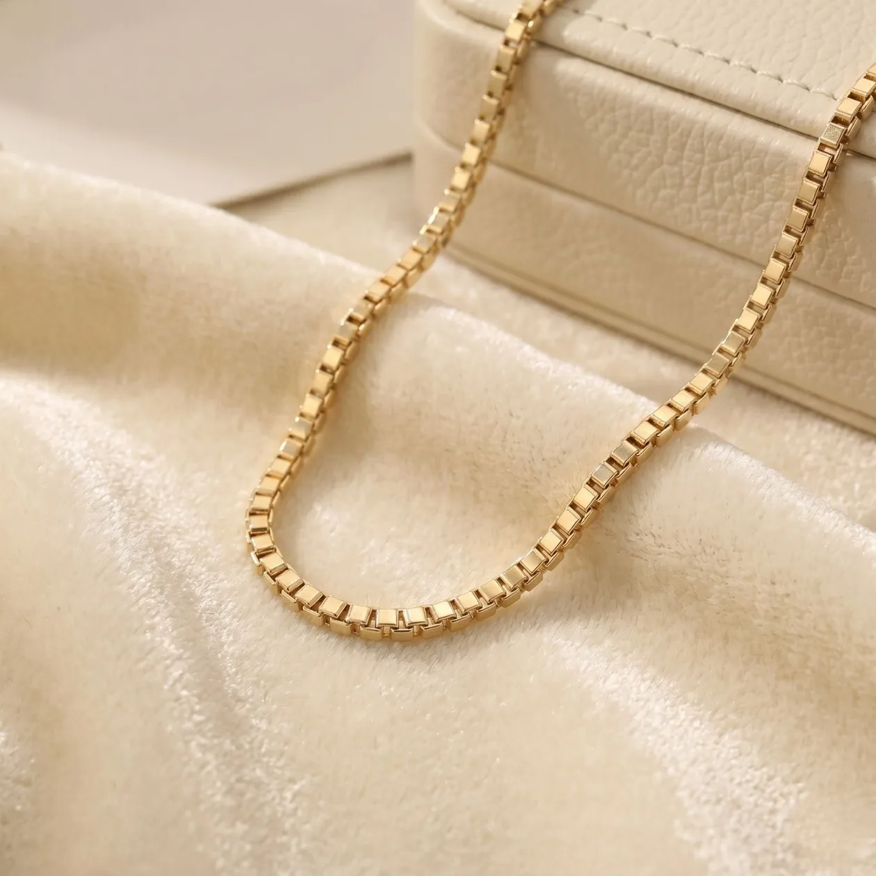 18ct Gold Filled Box Link Chain Necklace: the shop's own photo