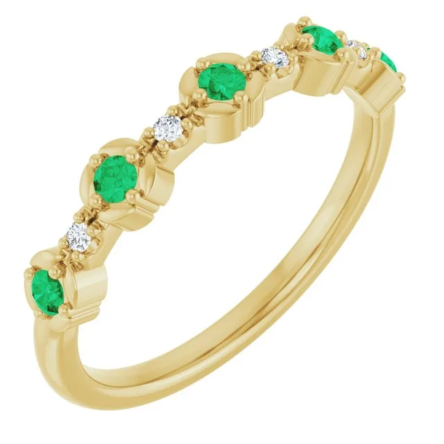 Round Emerald Stackable Ring with Diamond Accents in Gold - 18k Yellow Gold / 1.70 Carat / Lab-Grown-AAA: the shop's own photo