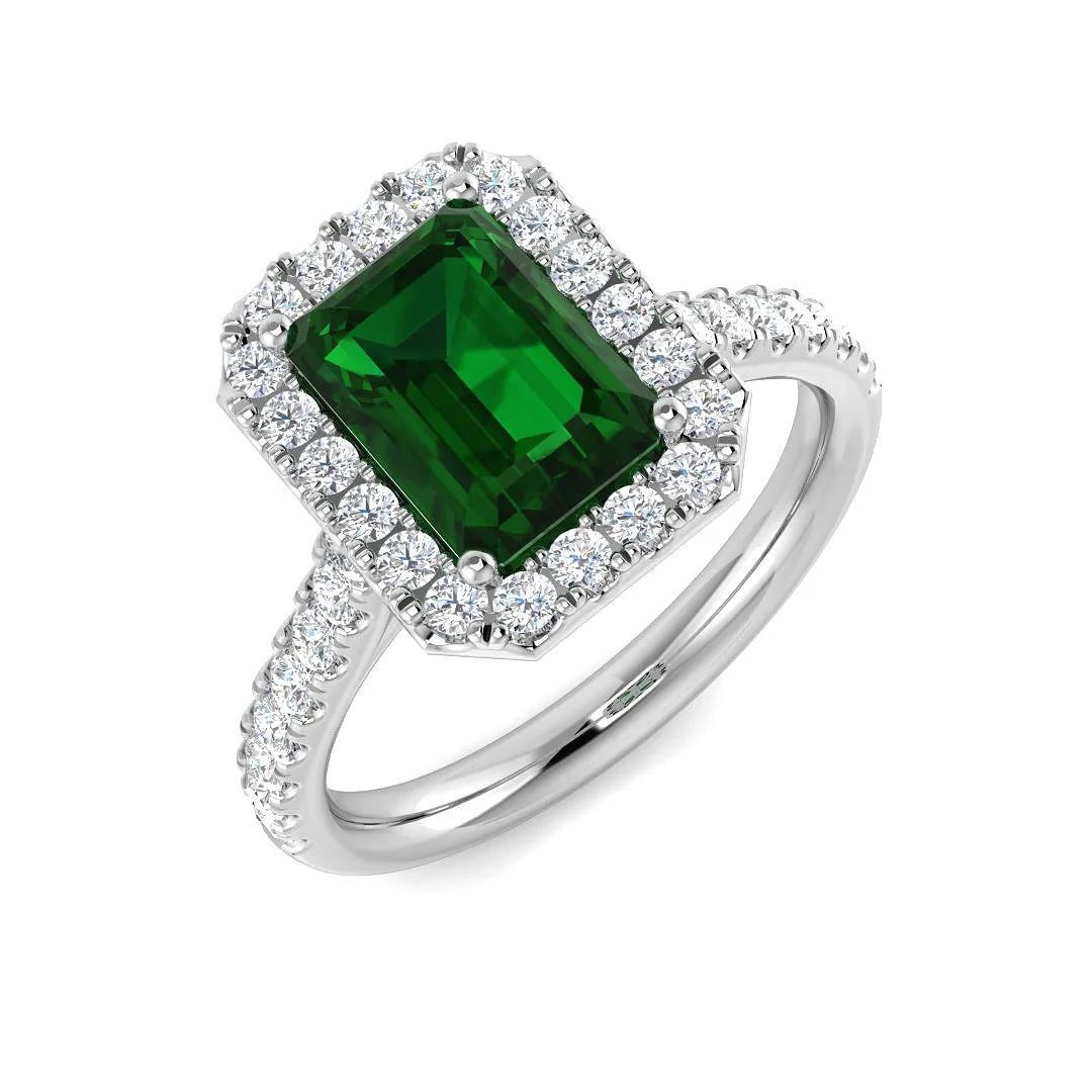 Solitaire Emerald Ring with Round Diamond Accents | Engagement Ring - 18k Yellow Gold / 2.00 Carat / Natural-F/VS: the shop's own photo
