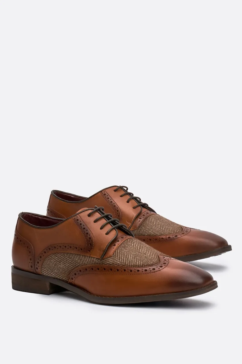 Faro Tan Shoes: the shop's own photo