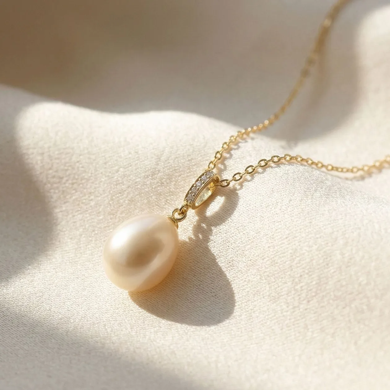 Dainty Pearl Pendant Gold Plated Necklace: the shop's own photo