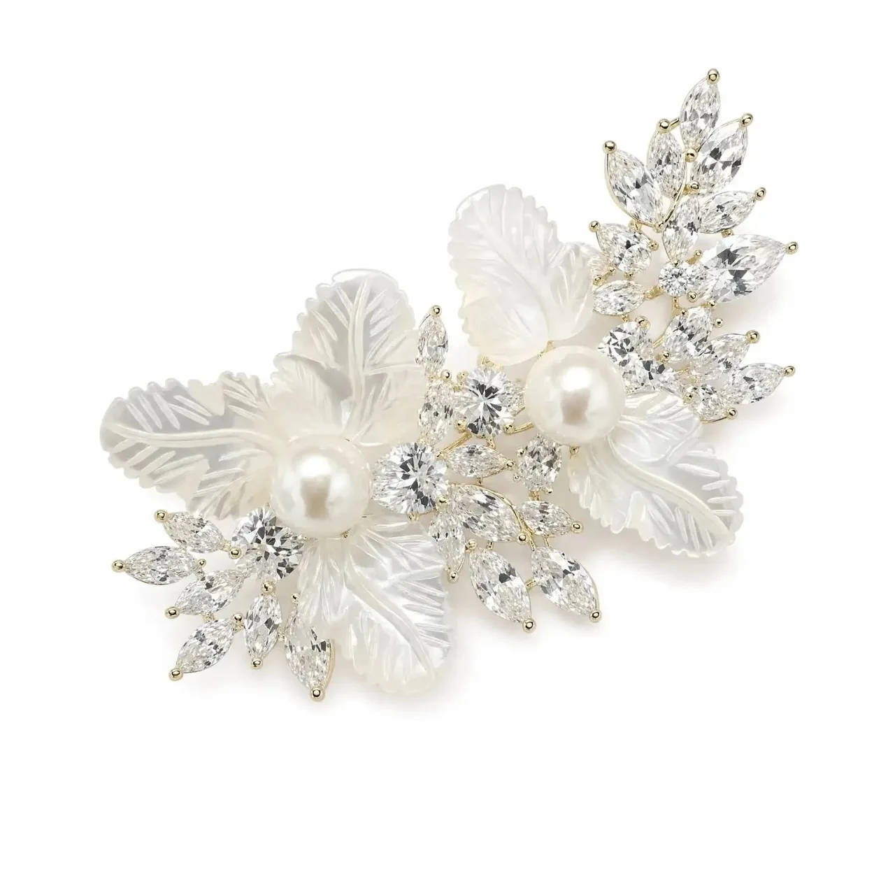 Floral Crystal Pearl Brooch: the shop's own photo