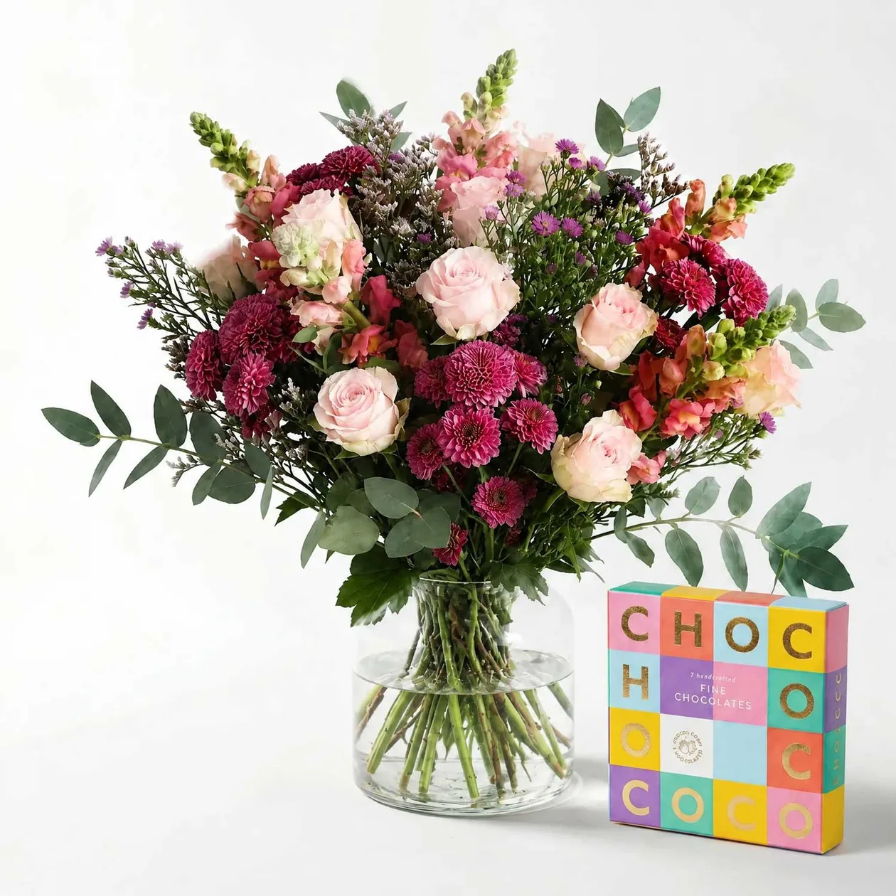 Birthday Flowers and Chocolate Gift Set - Classic: the shop's own photo