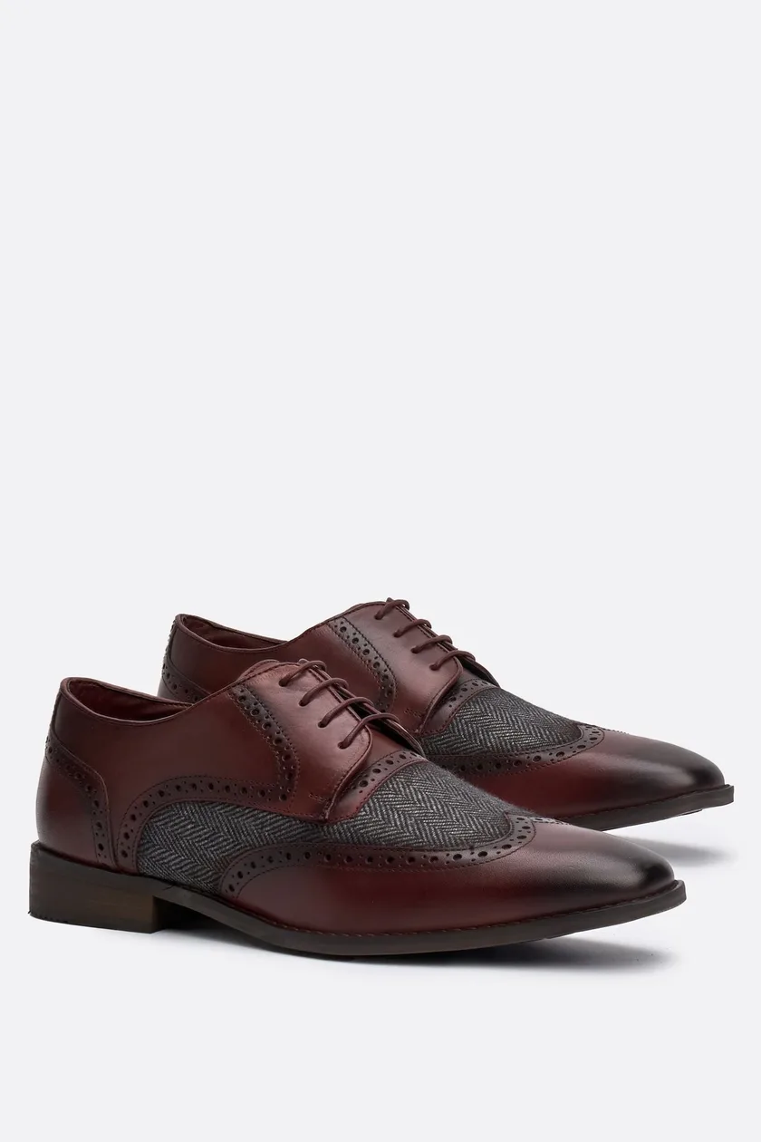 Faro Bordo Shoes: the shop's own photo