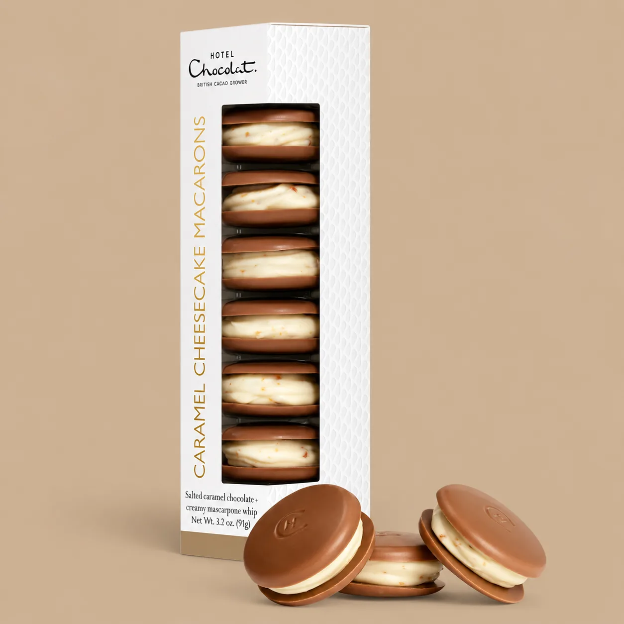 Caramel Cheesecake Macarons: the shop's own photo