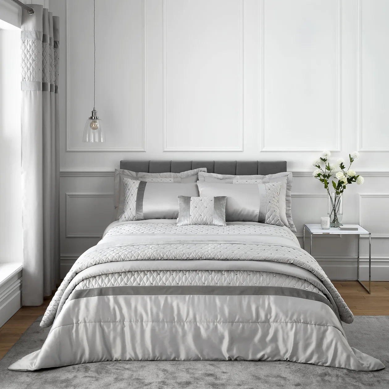 Catherine Lansfield Sequin Cluster Duvet Cover Set - Silver / Super King: the shop's own photo