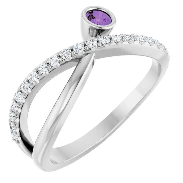 Round Amethyst Accented Ring with Diamond Accents in White Gold - 18k Yellow Gold / 2.10 Carat / Lab-Grown-AAA: the shop's own photo