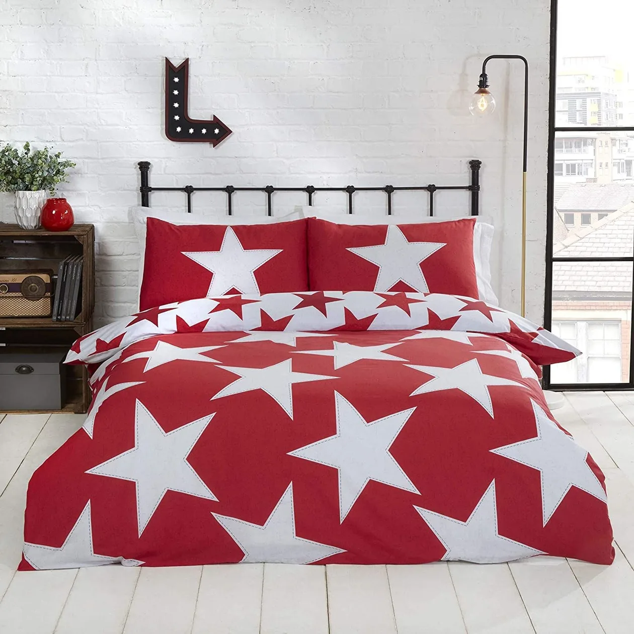 All Stars Duvet Cover Set - Red / Double: the shop's own photo