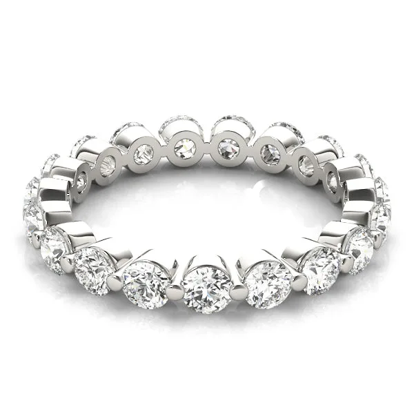 0.50-3.00ct Lab-Grown Round Cut D/VVS Diamond Single Shared Prong Full Eternity Wedding Ring - 9k White Gold / 1.75 Carat: the shop's own photo