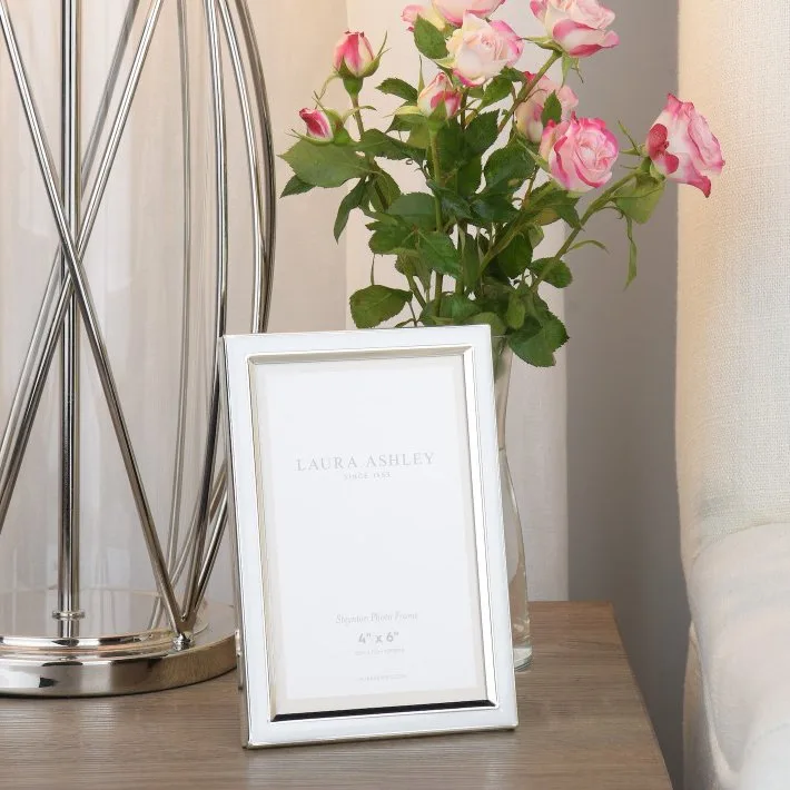 Laura Ashley LA3756178-Q Steynton Photo Frame In Polished Silver Finish 4 x 6": the shop's own photo