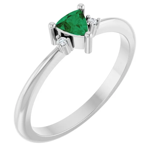 Trillion Emerald Accented Ring with Diamond Accents in Platinum - 18k Yellow Gold / 2.60 Carat / Lab-Grown-AAA: the shop's own photo
