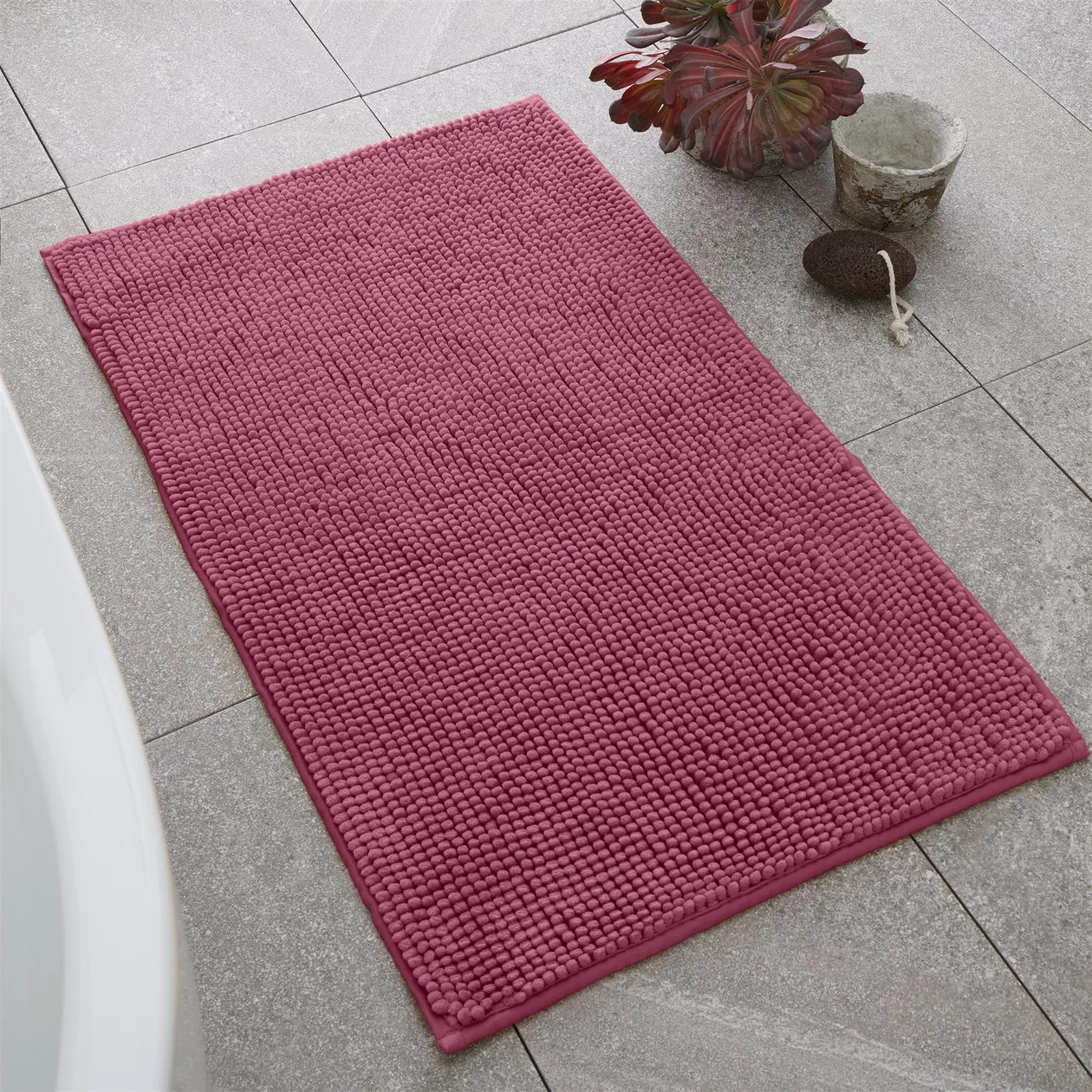 Bobble Bath Mat - Raspberry: the shop's own photo