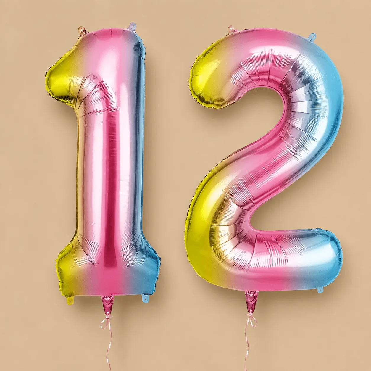Gradient Number 12 Balloons: the shop's own photo