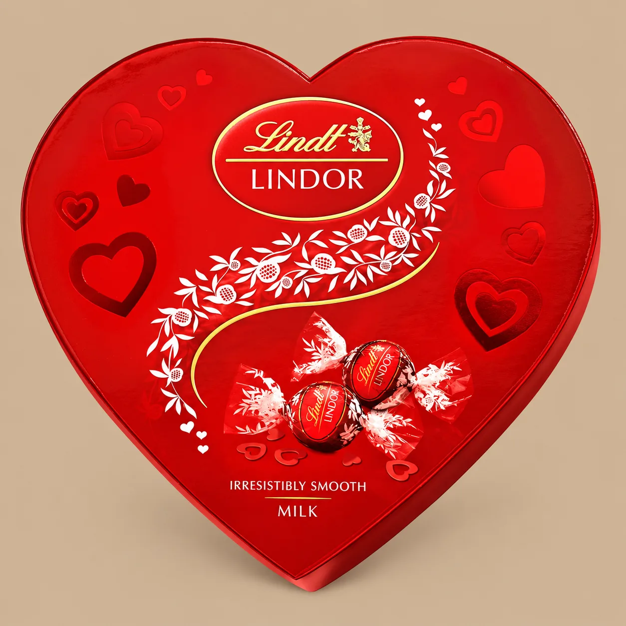 Lindt Lindor Milk Chocolate Truffles Heart Gift Box 200g: the shop's own photo