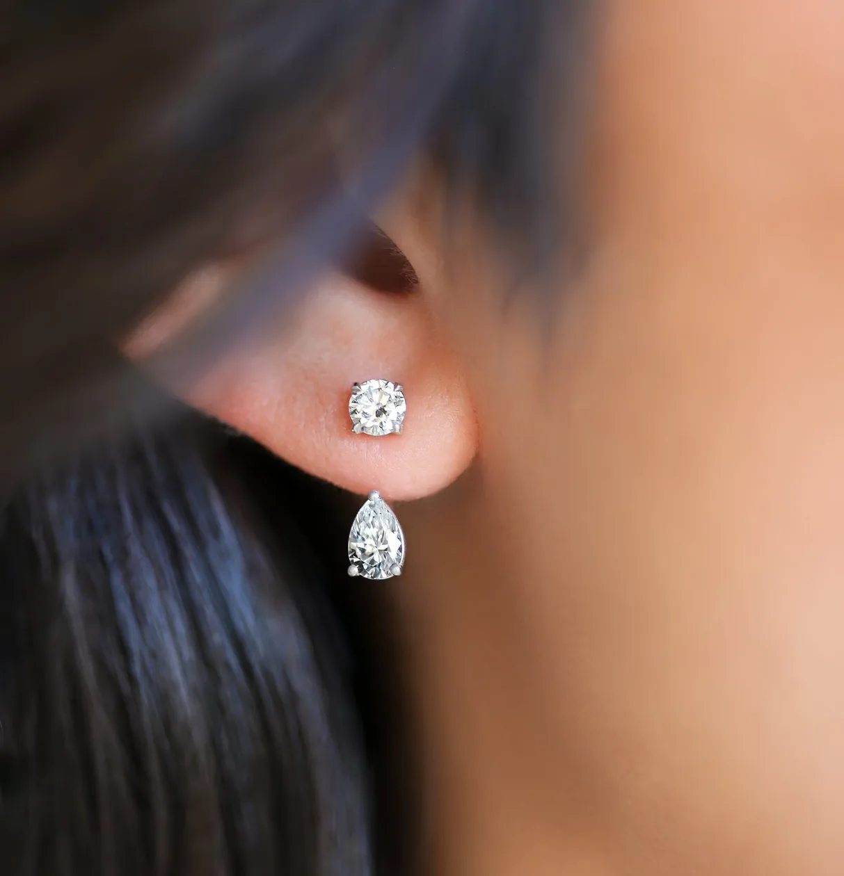 Stunning IGI Certified 3.0 Ct Pear and Round Diamond Ear Jackets earring - 18k Yellow Gold / 3.0 Carat / Lab Grown Diamond(D-VVS): the shop's own photo