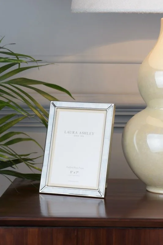 Laura Ashley LA3756184-Q Oakford Photo Frame In Mother Of Pearl Finish 5 x 7": the shop's own photo